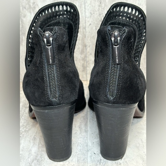 Vince Camuto Perforated Black Suede Leather Ankle Zip Boots Booties Heels 8M - Picture 7 of 10